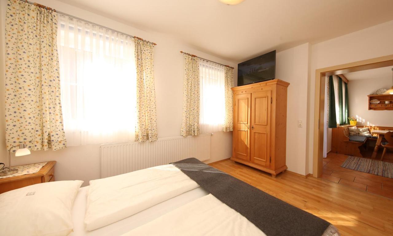 Bio-Bauernhof-Hotel Matlschweiger Lassing  Esterno foto