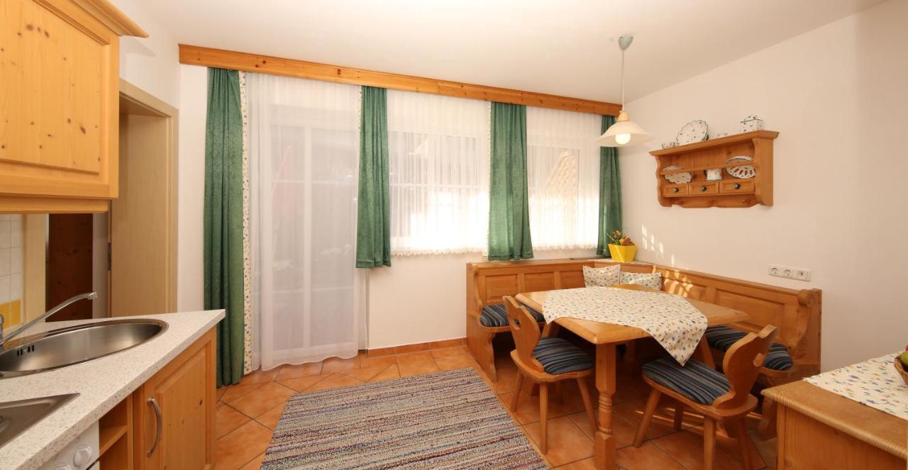Bio-Bauernhof-Hotel Matlschweiger Lassing  Esterno foto