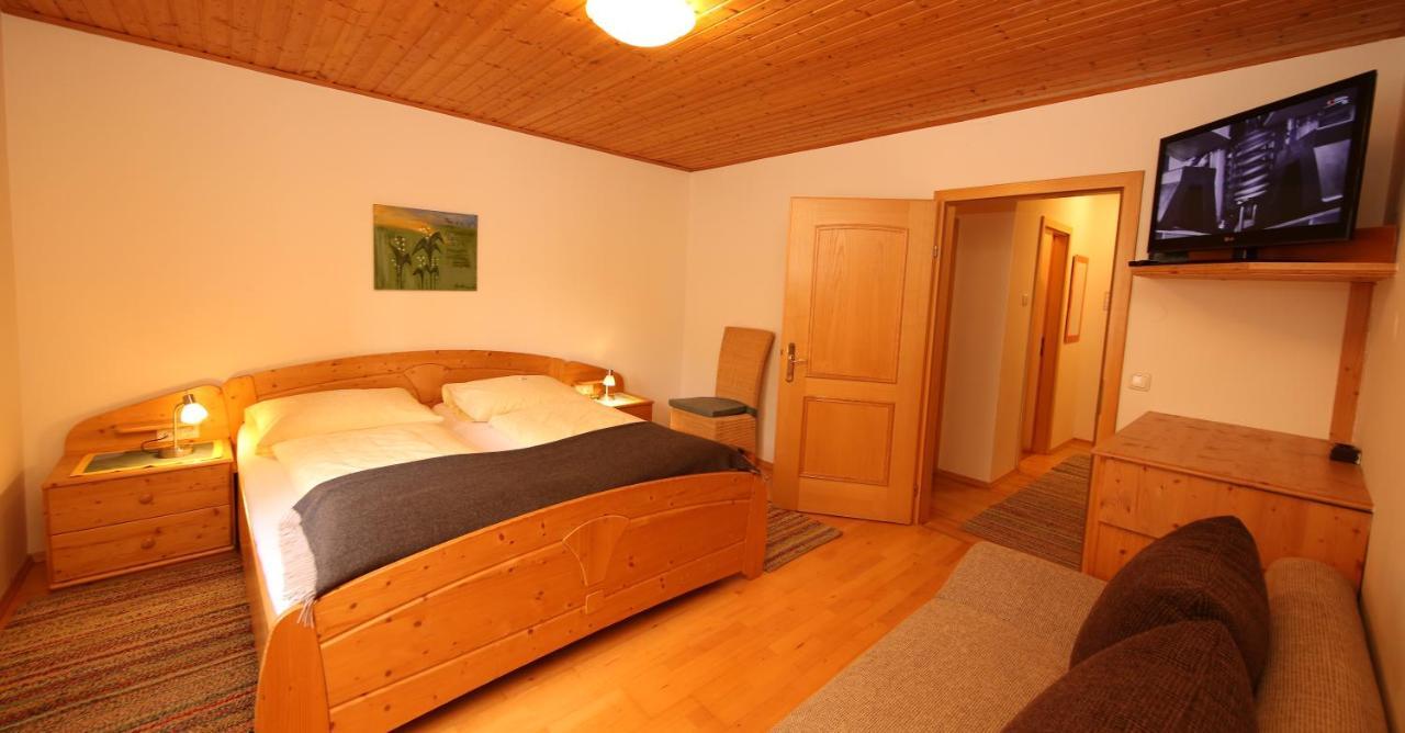 Bio-Bauernhof-Hotel Matlschweiger Lassing  Esterno foto