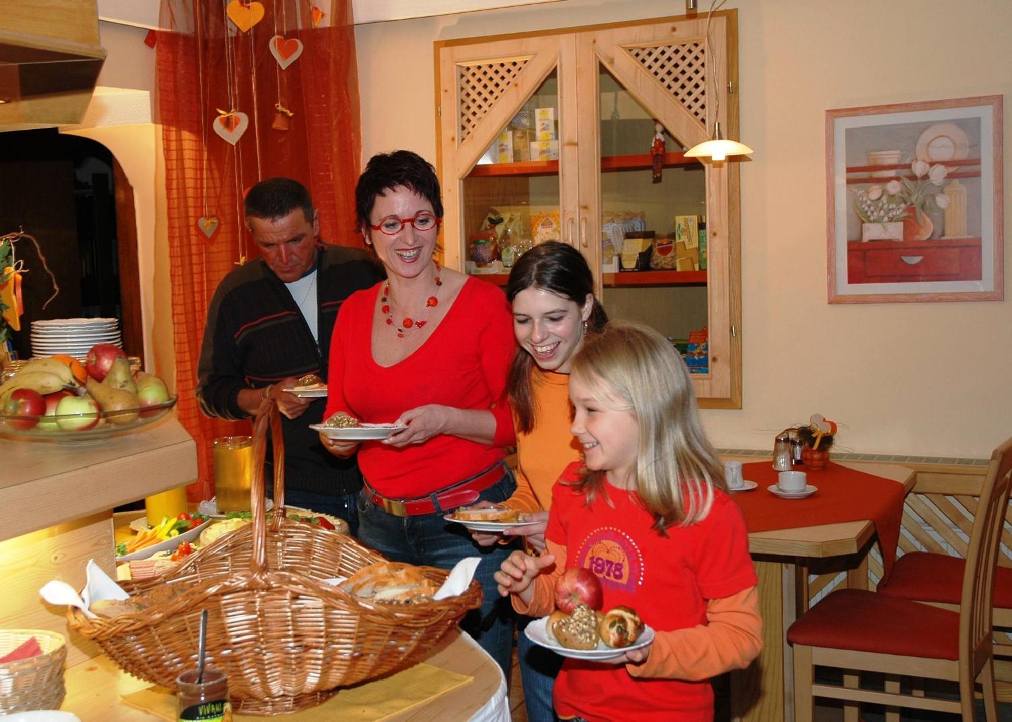 Bio-Bauernhof-Hotel Matlschweiger Lassing  Esterno foto